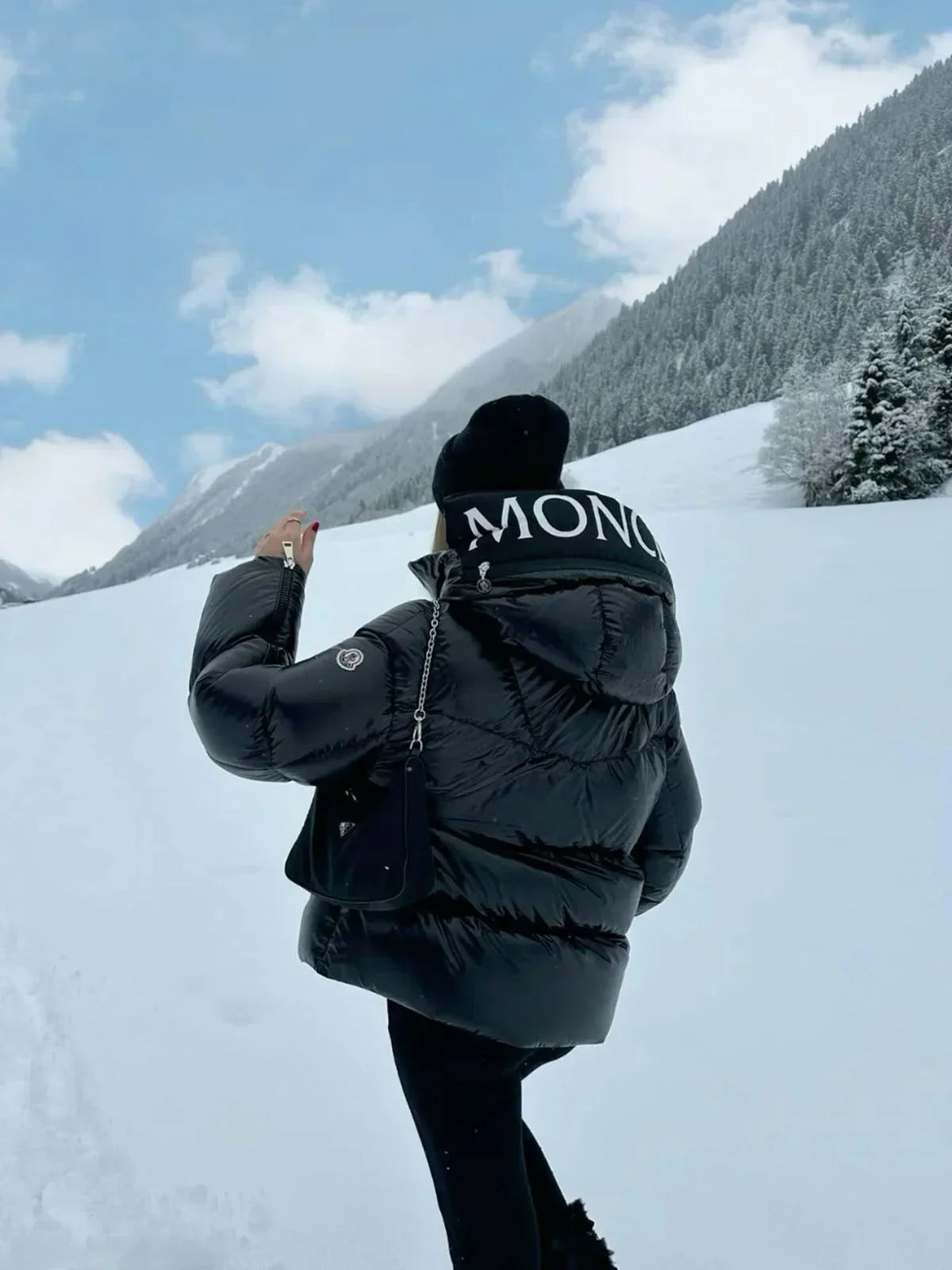 Doudoune à Capuche Moncler Huppe